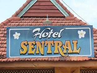 Hotel Sentral Булеленг Экстерьер фото