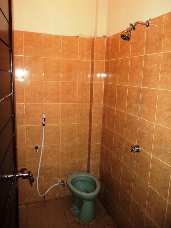 Hotel Sentral Булеленг Номер фото